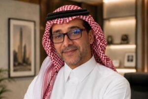 الإعلامي ماجد الفاسي يطلق “الحكاية مع ماجد” عبر منصة “تسعة” الإعلامية في يونيو المقبل